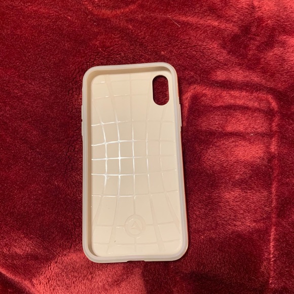 iPhone XS case - Picture 3 of 3